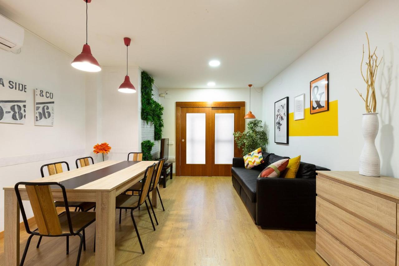 Stay U-Nique Apartments Passatge De Font Barcelona Zewnętrze zdjęcie